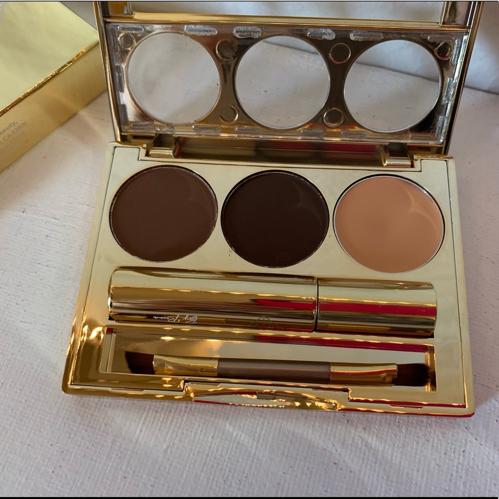 Brow Bar palette